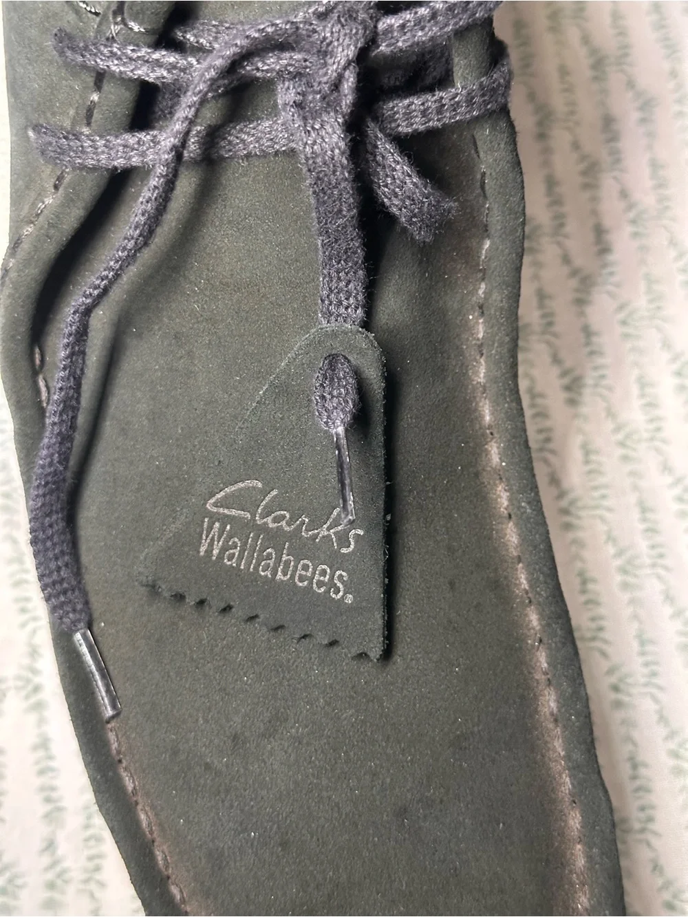 Clarks Wallabees Men's Forest Green Suede Chukka Boots